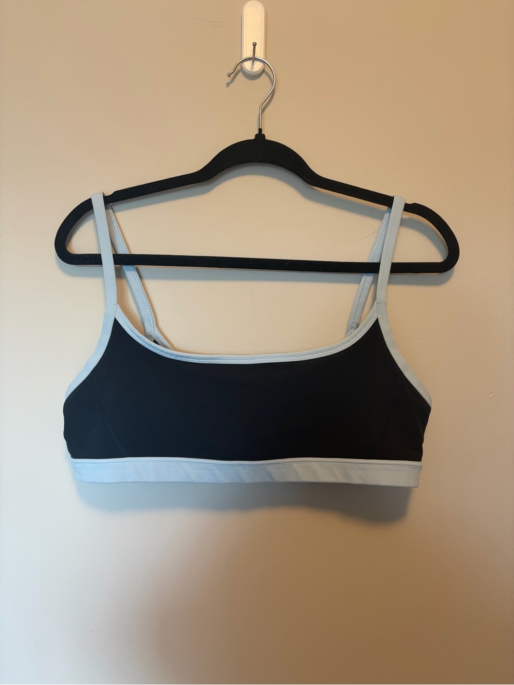 Athleta Black & Light Blue Sports Bra - Contrast Trim - L